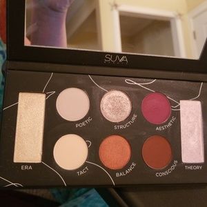 Protege Suva eye and face palette